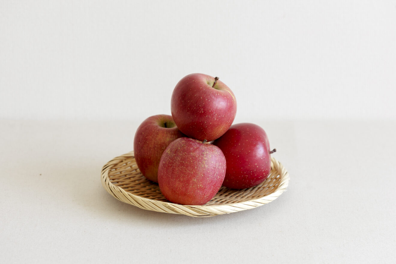 特別価格】りんご・品種おまかせ（特栽相当） | 坂ノ途中