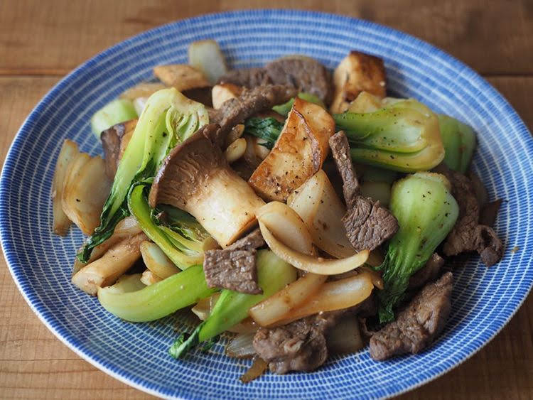 特大エリンギ 2本 | 坂ノ途中 | サステナブルな有機野菜と食品通販