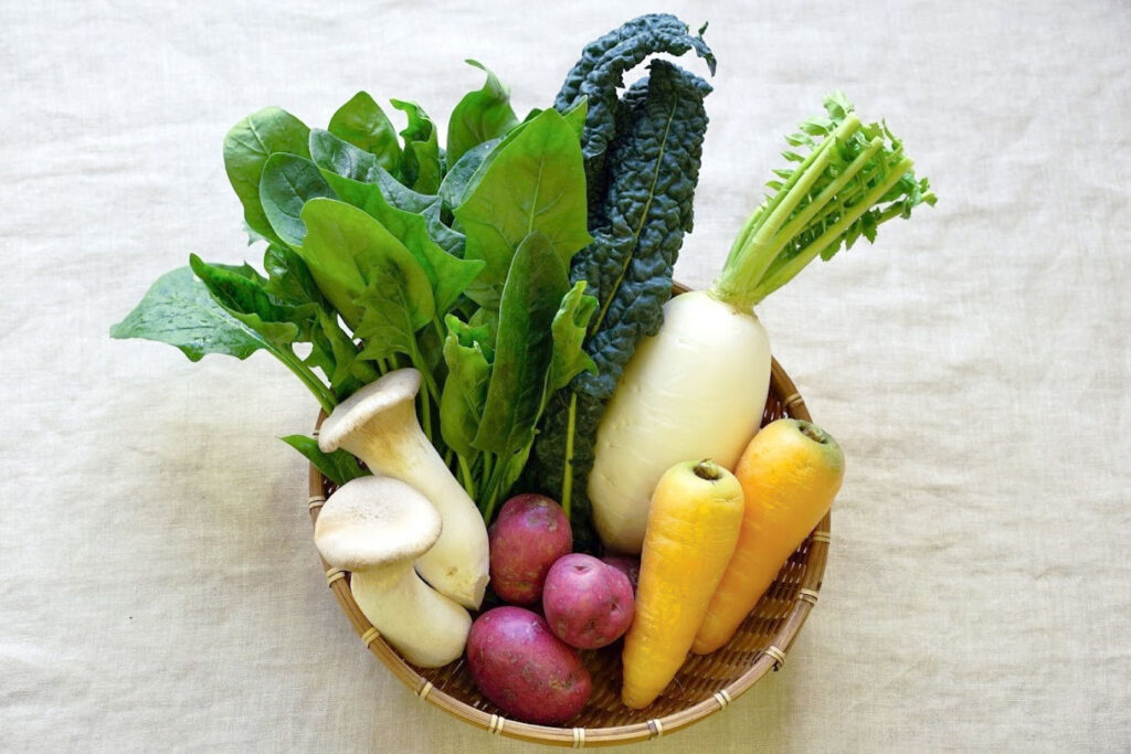 ギフトチケット】旬のお野菜とやさいのきもちかるた | 坂ノ途中