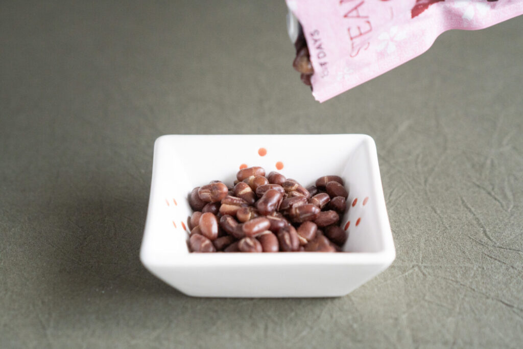 ほの甘蒸し豆おやつ（あずき、くろまめ） | 坂ノ途中Onlineshop