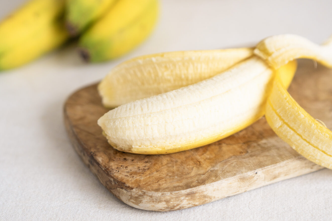 読谷村の清麗（せいれい）バナナ 300g | 坂ノ途中 | サステナブルな