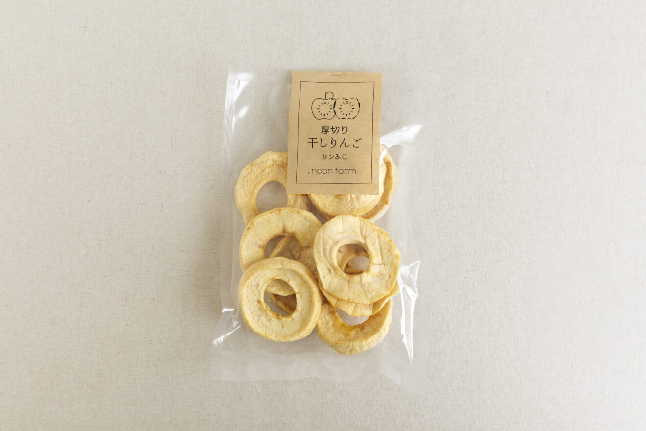 特別価格】noon farmの厚切り干しりんご（サンふじ） 100g | 坂ノ途中